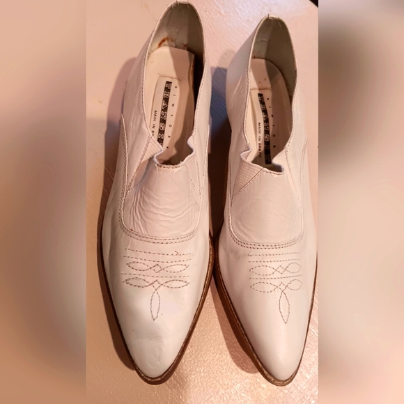 New York Transit Shoes - New York Transit White Bootie 8